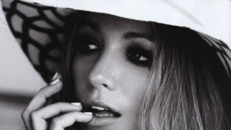 Блейк Лайвли: Не се старая да се харесвам на другите