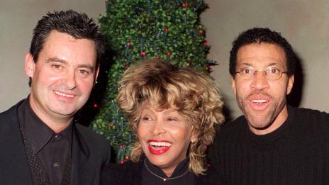 Тина Търнър се омъжи за дългогодишния си партньор