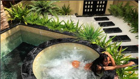 Едно си Николета знае, едно си бае: Сега и по дупара!