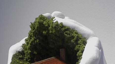 Дръжте света в ръцете си