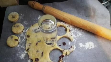 Вкусни плодови кифлички