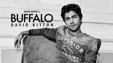 Актьорът Ейдриън Грение се сдоби с първия си моделски договор