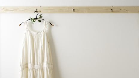 Как да имате изгладени дрехи без ютия?