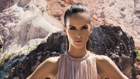 Мис Гулар се слива с пясъка за Cholet