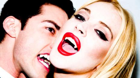 Линдзи Лоън по здрач