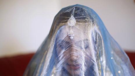 И многоженците със сайт за запознанства