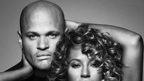 Мел Би се разголи като Джанет Джексън