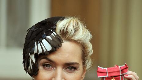 Кейт Уинслет очарова Кралица Елизабет