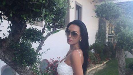 Фолкпевицата Джена чака бебе?