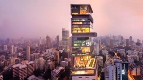 Нещата, които ще можете да си купите, ако станете милиардер