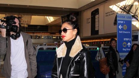 Чар или бедствие: Гришовица по чорапогащник на летището