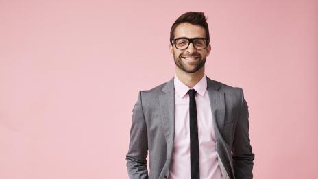 Красотата вреди на кариерата на мъжа