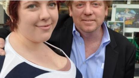 В духа на Коледата: Татко ми купи нови гърди