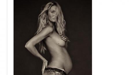 Красивата Кандис се похвали: „Моето не толкова малко момче“