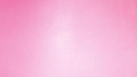 Американка превърна живота си в розово. Буквално