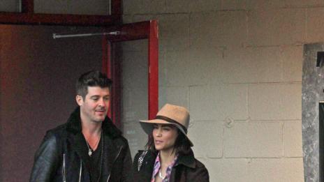 Робин Тик се събра с Пола Патън