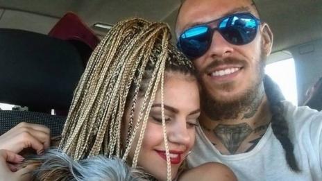 След кръшкане и раздяла: Павел и Михаела се събраха