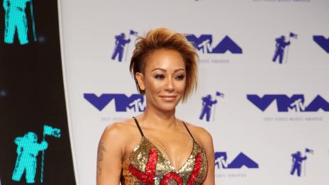 Най-зле облечените звезди на наградите MTV