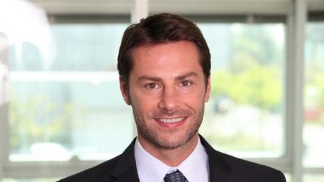 Адвокатите търсят по-млади дами, банкерите искат високи