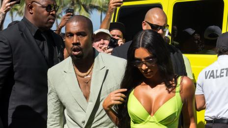 Чар или бедствие: Кание Уест с джапанки на сватба