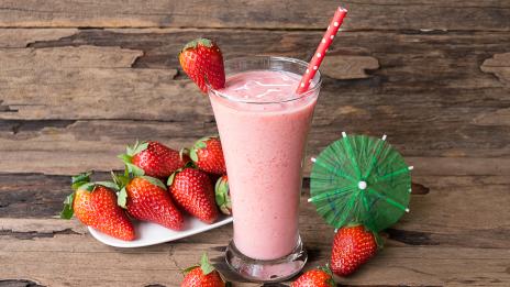 3 смутита с ягоди, които да пиете в горещините