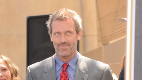 Доктор Хаус се преквалифицира в ... певец