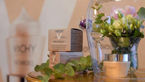 Иновация за зряла кожа, имитираща действието на хормона на младостта