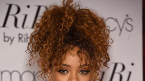 Риана ядоса природозащитници (Видео)