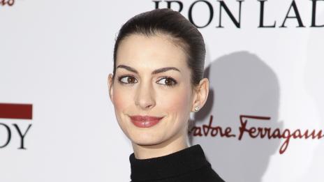 Ан Хатауей преживявала с 500 калории на ден