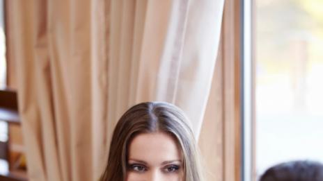 Знаците, че излизате с жена, не с момиче