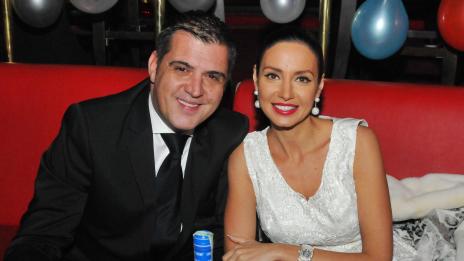 Мис България Наталия Гуркова погребва съпруга си в ЮАР