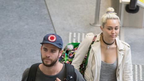 Майли и Лиъм вдигат сватба през зимата