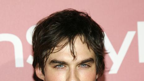 Иън Сомърходър ще прави приют за животни