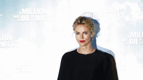 Чарлийз Терон сравнява Google с изнасилване