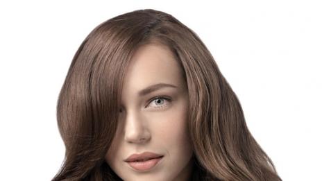 Как да си направите 150 различни прически за една година