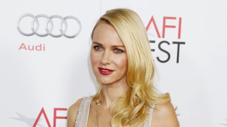 Наоми Уотс влюбена в тийнейджър