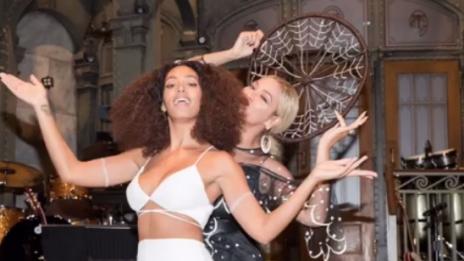 Семеен скандал: Соланж и Джей Зи на нож заради раждането на близнаците!