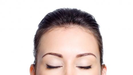 Красив овал на лицето без козметика