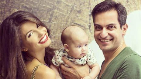 Славена Вътова показа дъщеря си