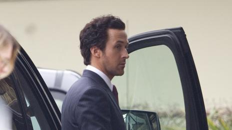 Райън Гослинг боядиса косата си тъмна