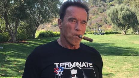 Арнолд не дава развод на жена си вече шеста година