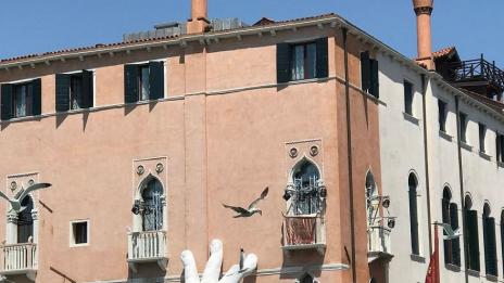 Мощно послание към човечеството: Венеция потъва!