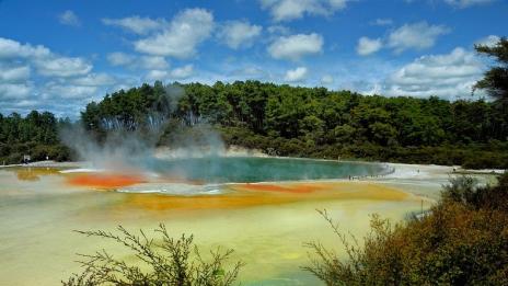 Езерото на шампанското в Нова Зеландия