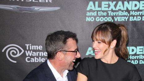 Дженифър Гарнър се пошегува с мъжествеността на съпруга си