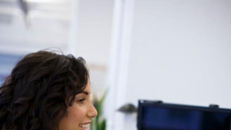 Работите зад бюро? Ето как да релаксирате в края на деня