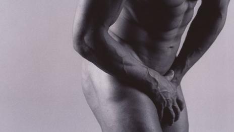 Опасности под чаршафите: Пози чупят мъжкото достойнство