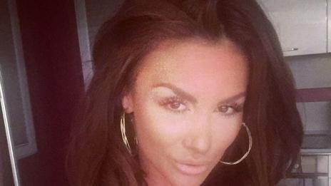 Моника Валериева ще съди Люси