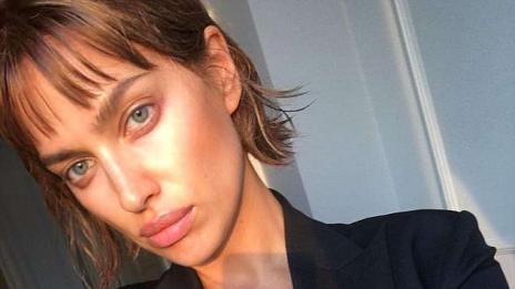 Драстична промяна: Ирина Шейк с къса коса