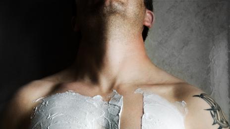 Шокиращите неща, които жените си мислят за мъжкото тяло