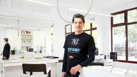 Месец на... Аврам Големечков: Как да се грижим за дълга коса?